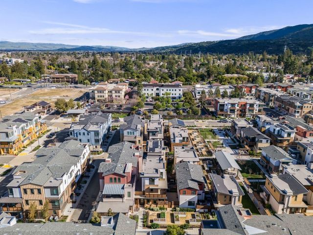 15206 Watkins Drive, Los Gatos, CA 95032