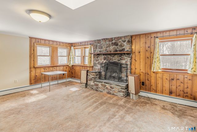 21 Fermier Road, Willington, CT 06279