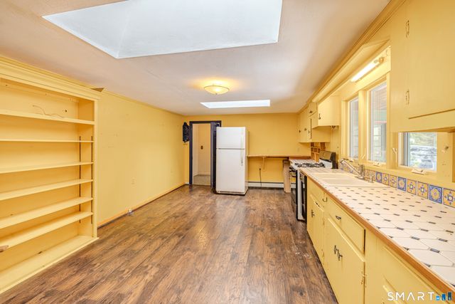 21 Fermier Road, Willington, CT 06279