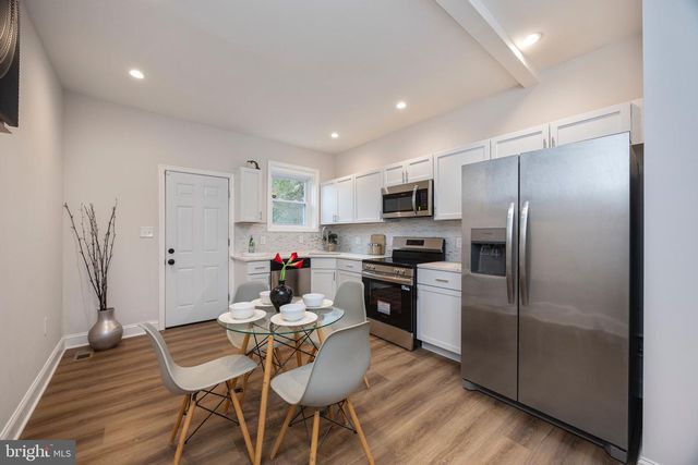 2033 N BENTALOU ST, Baltimore, MD 21216