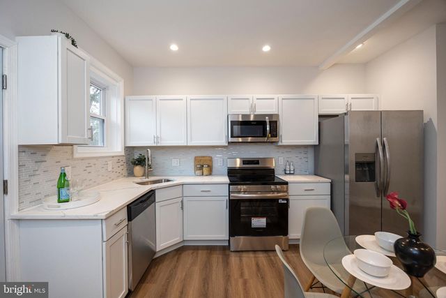 2033 N BENTALOU ST, Baltimore, MD 21216