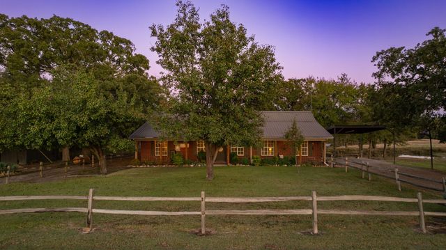 1004 County Road 4574, Sulphur Springs, TX 75482