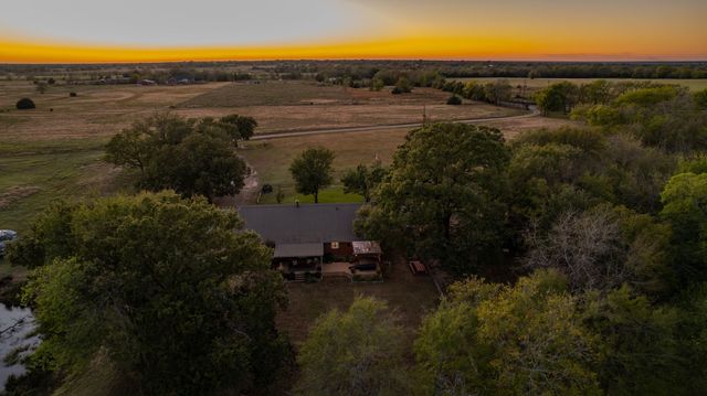 1004 County Road 4574, Sulphur Springs, TX 75482