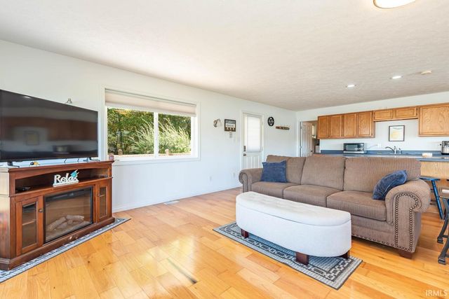 6398 S Shore Drive, Unionville, IN 47468