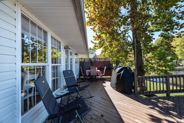 6398 S Shore Drive, Unionville, IN 47468