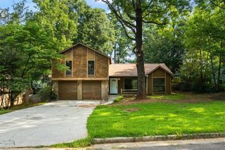 340 WINDSOR SE Walk, Conyers, GA 30094