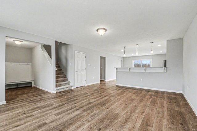 3204 Falling Oak Drive, Mishawaka, IN 46544