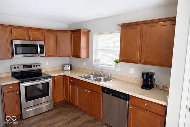 503 Jefferson Valley, Coatesville, IN 46121