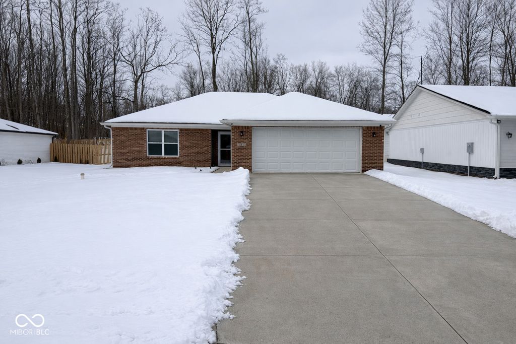 503 Jefferson Valley, Coatesville, IN 46121