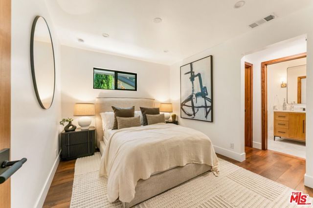 3372 Longridge Terrace, Sherman Oaks, CA 91423