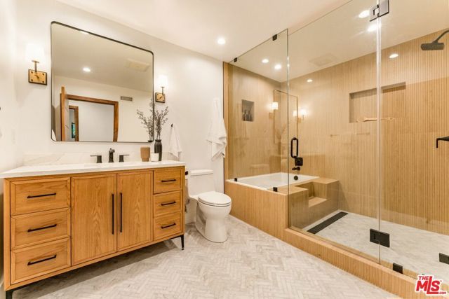3372 Longridge Terrace, Sherman Oaks, CA 91423