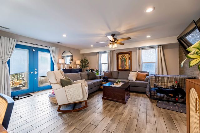 6510 S kedvale Avenue, Chicago, IL 60629