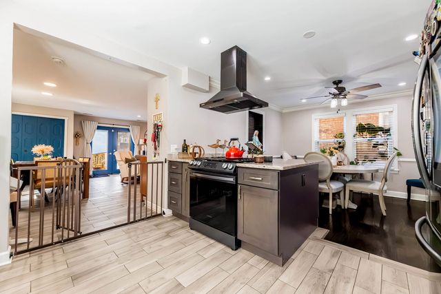 6510 S kedvale Avenue, Chicago, IL 60629