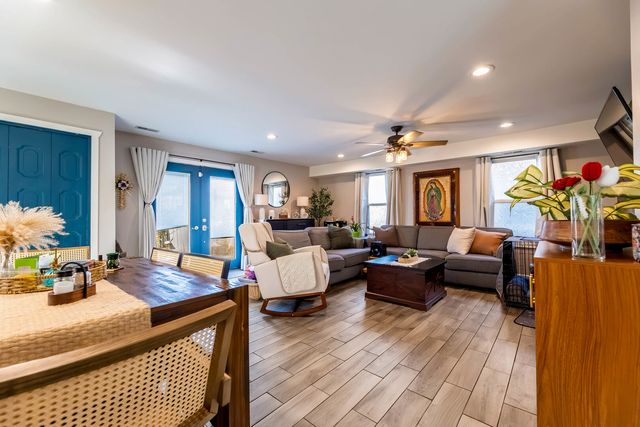 6510 S kedvale Avenue, Chicago, IL 60629