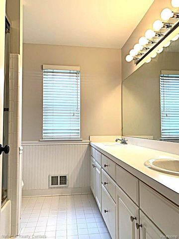 1890 Plumridge Court, Commerce Charter Township, MI 48390