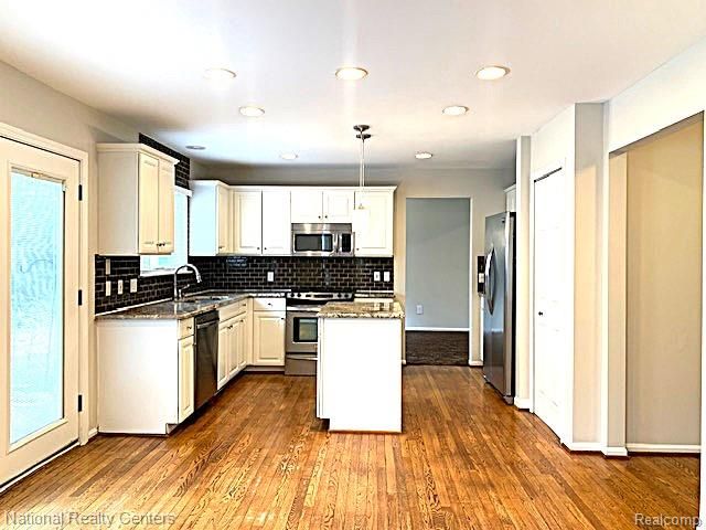 1890 Plumridge Court, Commerce Charter Township, MI 48390