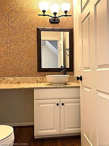 1890 Plumridge Court, Commerce Charter Township, MI 48390