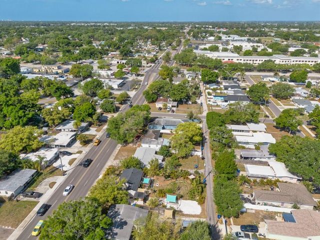 1325 54TH AVENUE N, St Petersburg, FL 33703