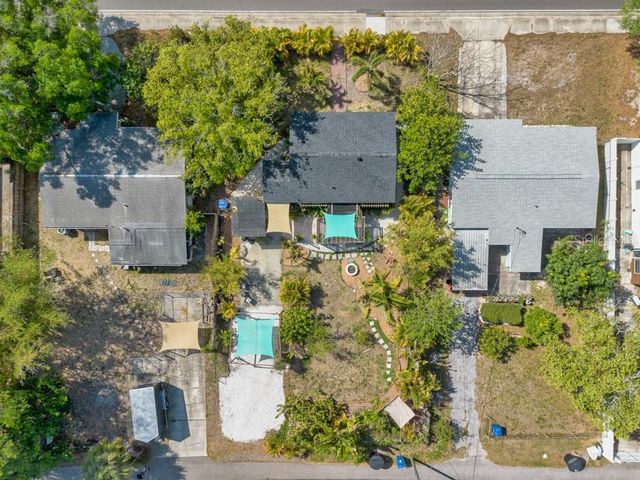 1325 54TH AVENUE N, St Petersburg, FL 33703