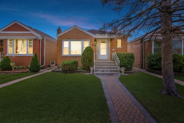 3715 W 69th Street, Chicago, IL 60629