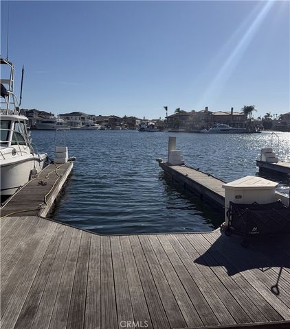 3521 Aquarius Drive, Huntington Beach, CA 92649