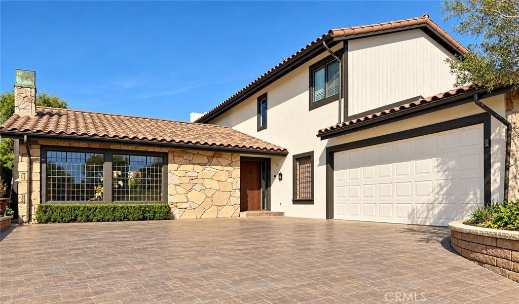 3521 Aquarius Drive, Huntington Beach, CA 92649