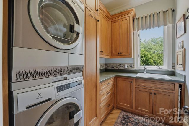 7416 Lee Rea Road, Charlotte, NC 28226
