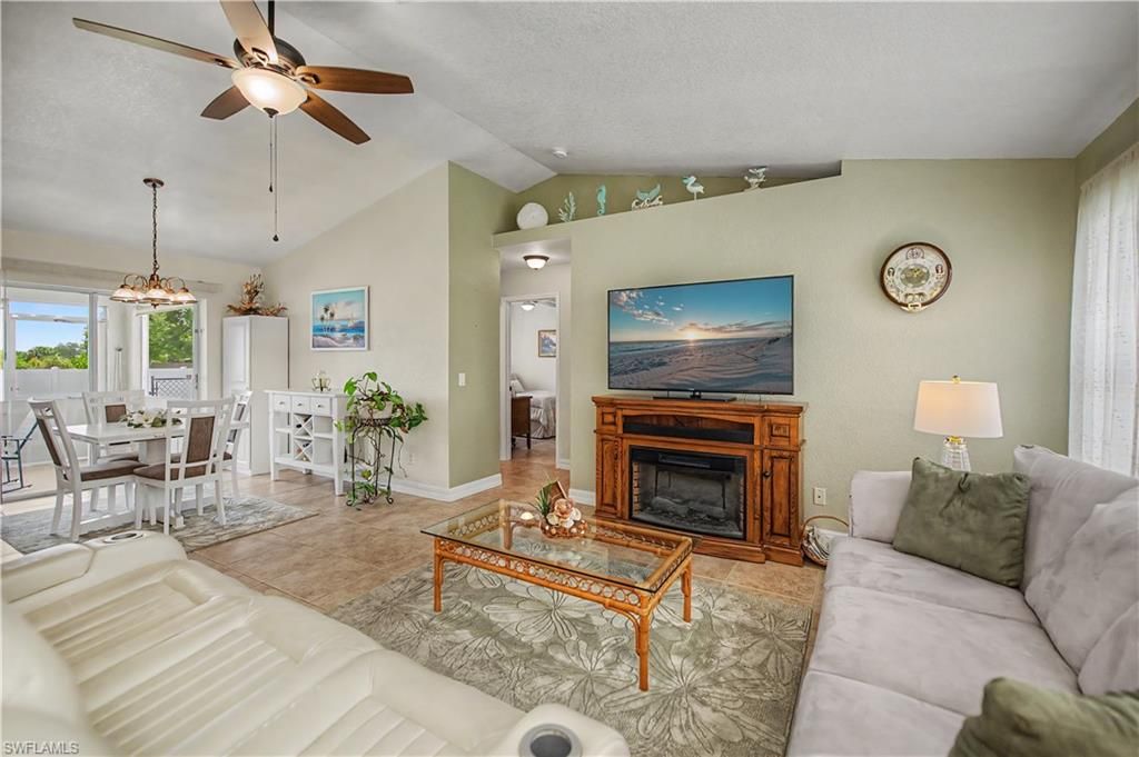 2125 NE 10th AVE, CAPE CORAL, FL 33909 — photo 4