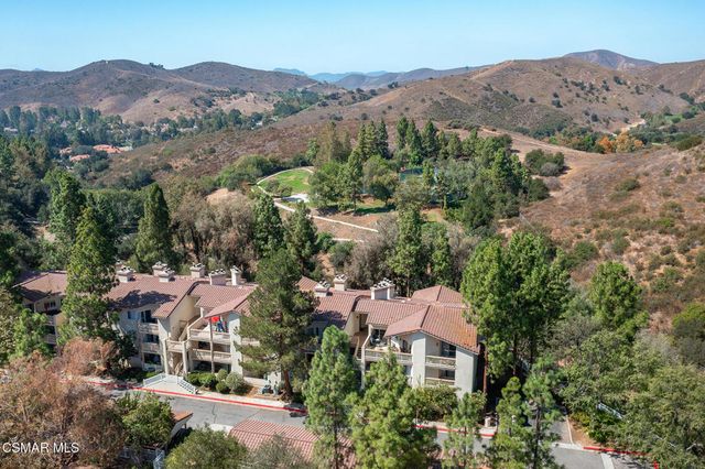5728 Oak Bend Lane 208, Oak Park, CA 91377