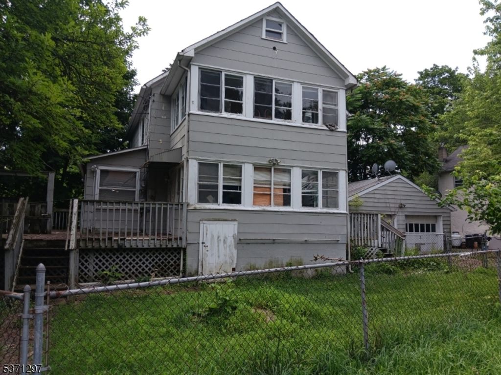 2 Cummins St 2, Franklin Boro, NJ 07416