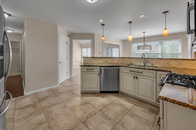 1104 Seville Court, Lexington, KY 40515