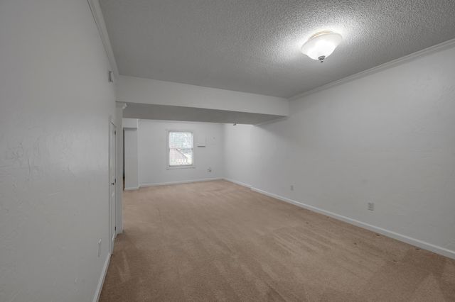 1104 Seville Court, Lexington, KY 40515