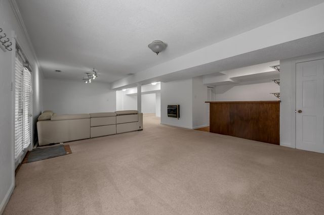 1104 Seville Court, Lexington, KY 40515