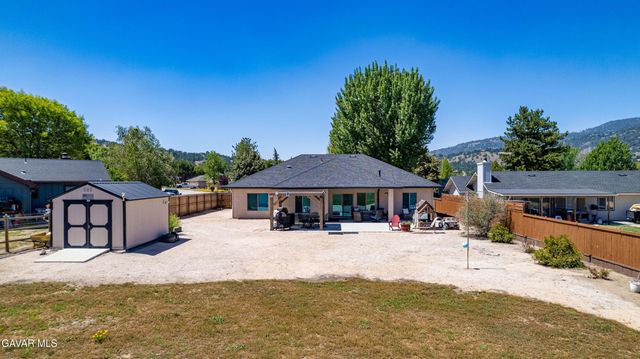 29926 Caddy Lane, Tehachapi, CA 93561