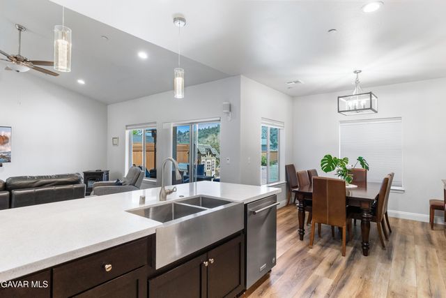 29926 Caddy Lane, Tehachapi, CA 93561