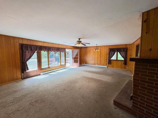 N55W30513 County Rd K HIGHWAY, Hartland, WI 53029