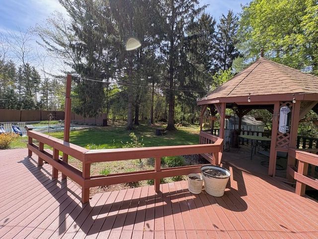 N55W30513 County Rd K HIGHWAY, Hartland, WI 53029
