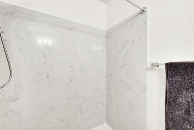 127 Lighthouse Dr, Vallejo, CA 94590