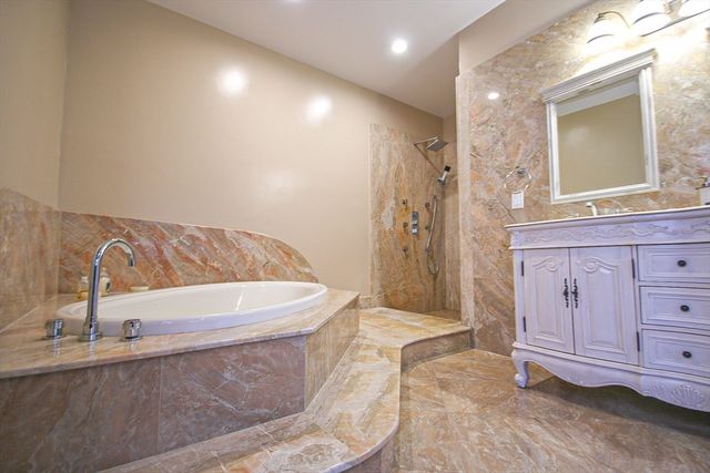 62 Golden Hills Rd, Saugus, MA 01906