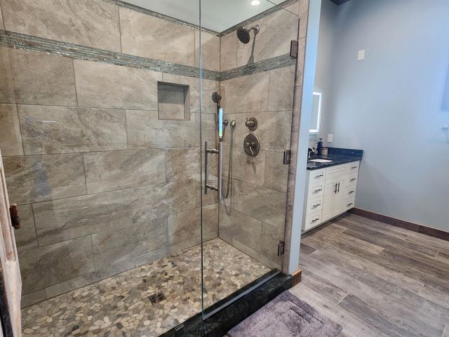 14 Sandy Point Dr, Grand Isle, LA 70358