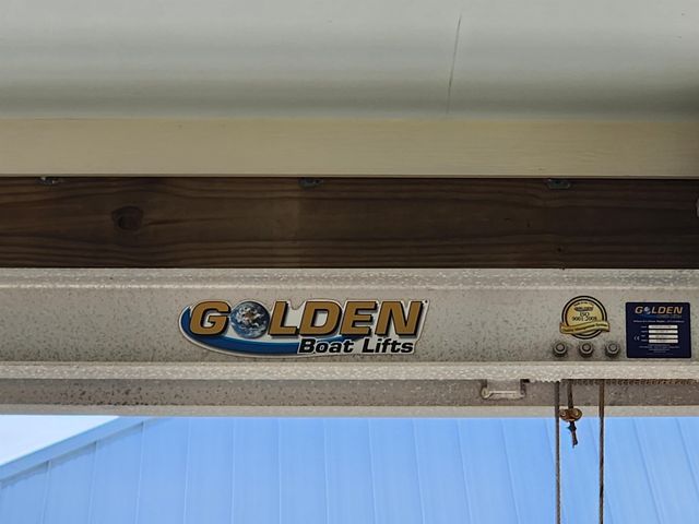 14 Sandy Point Dr, Grand Isle, LA 70358