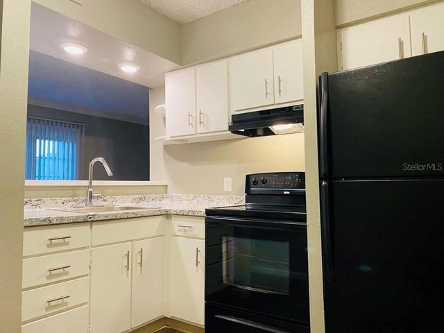 435 WYMORE ROAD 206, Altamonte Springs, FL 32714