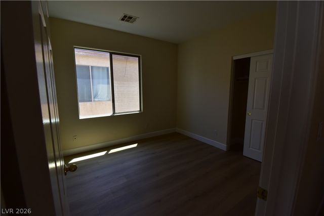 6350 Barrington Bridge Avenue, Las Vegas, NV 89122