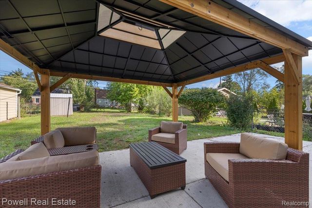 1066 Pearson Street, Ferndale, MI 48220