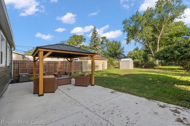 1066 Pearson Street, Ferndale, MI 48220
