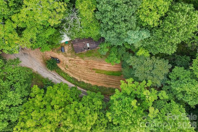25 Viola Lane, Swannanoa, NC 28778