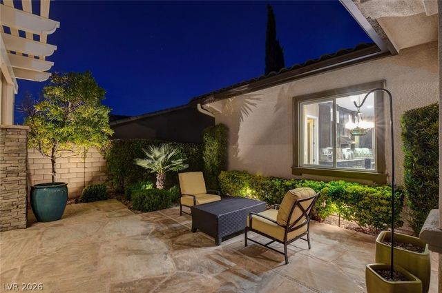 742 Puerto Real Court, Las Vegas, NV 89138