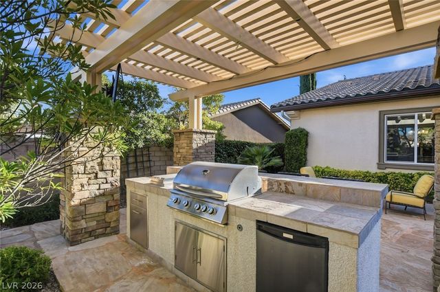 742 Puerto Real Court, Las Vegas, NV 89138