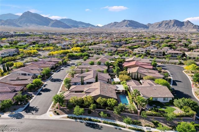 742 Puerto Real Court, Las Vegas, NV 89138