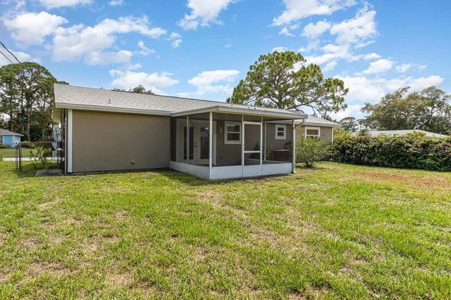 1399 HELLIWELL STREET NW, Palm Bay, FL 32907